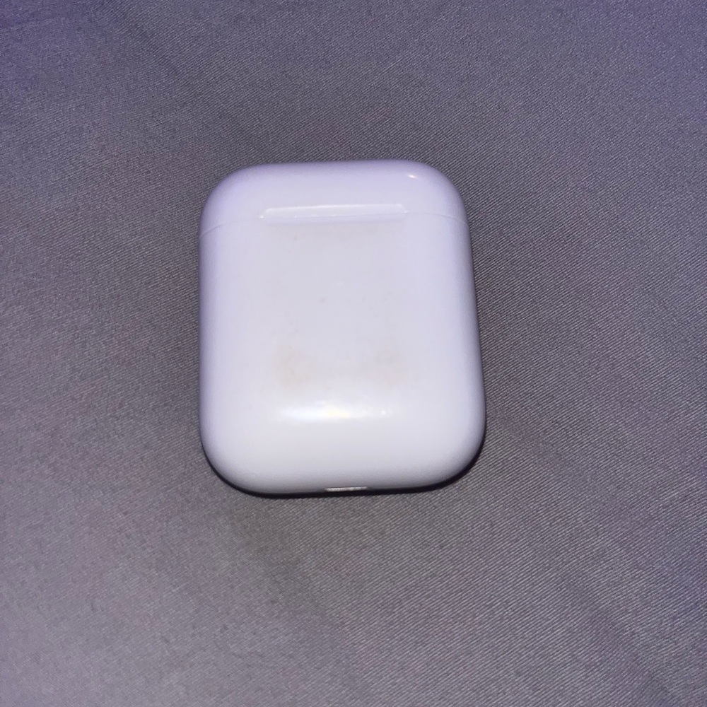 AirPod 2 - Picture 3 of 4